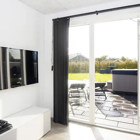 5 Star In Haderslev-by Traum *